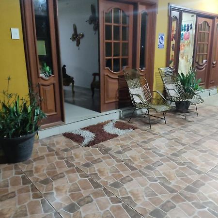 Hospedaje Casa Lucia Leticia Exterior foto